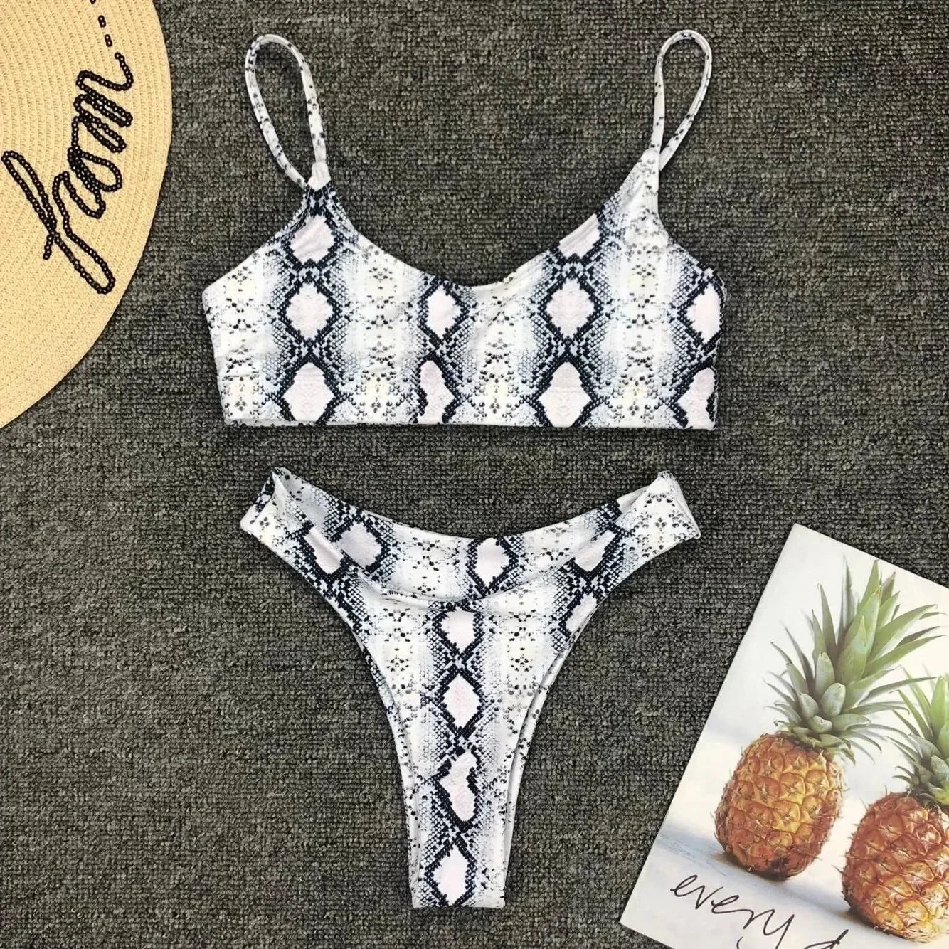 Neon Yellow Green Swimsuit Women Sexy Solid Push Up Micro Bikini 2024 Brazilian Summer Beach Bathing Suit Thong Swimwear Biquini