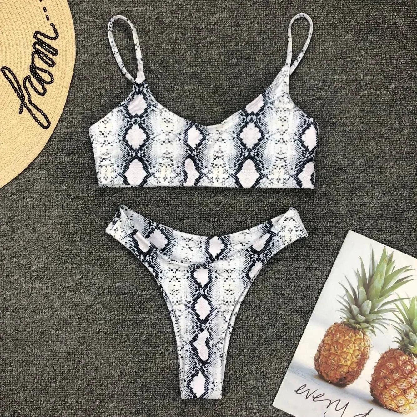 Neon Yellow Green Swimsuit Women Sexy Solid Push Up Micro Bikini 2024 Brazilian Summer Beach Bathing Suit Thong Swimwear Biquini